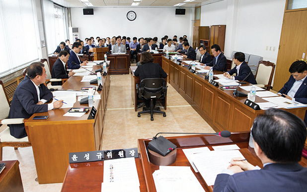 11e83fcc797f9dad2084eadd49c7e61f_1529542116_9616.png 11e83fcc797f9dad2084eadd49c7e61f_1529542116_9616.png