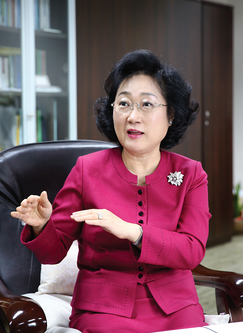 df4ed44a383477b36ddf90baf307b708_1529907524_1988.png df4ed44a383477b36ddf90baf307b708_1529907524_1988.png